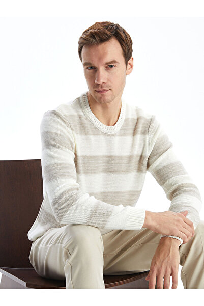 LC Waikiki Ανδρικό πλεκτό πουλόβερ με μακρυμάνικο ριγέ λαιμόκοψη LCWAIKIKI Classic Beige