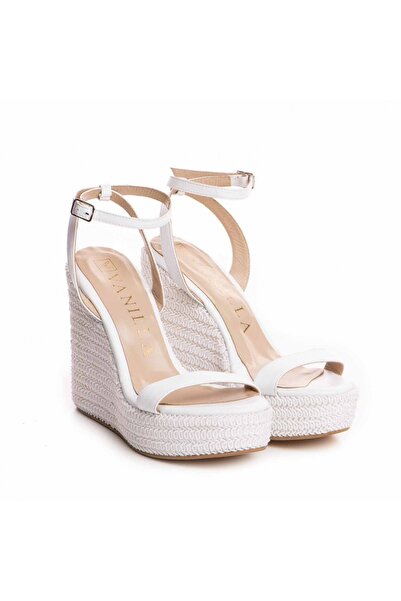 Vanilla Days Medea White Genuine Leather Bridal Platform Sandals -