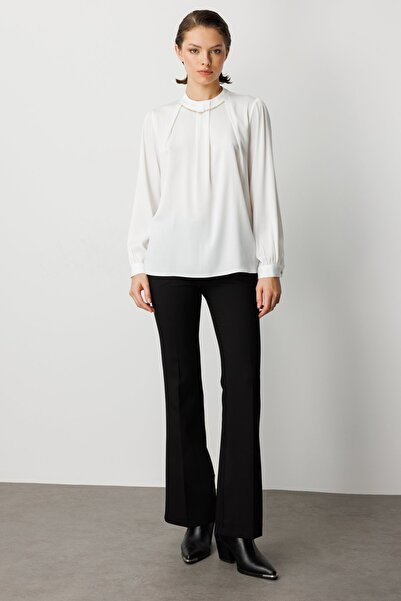 Ekol Blouse with Collar Necklace and Pleated Details