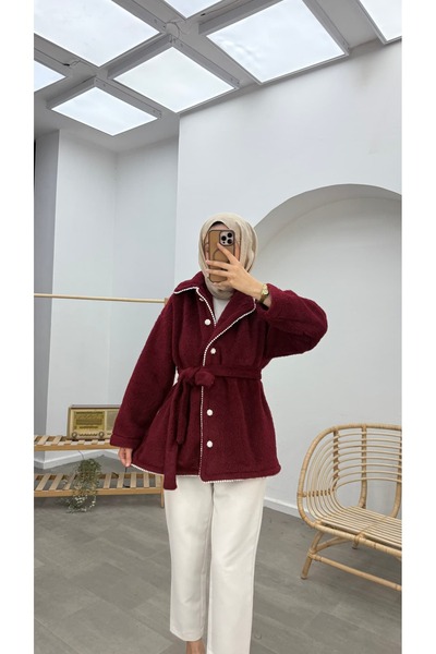 Minharir Pearl Detailed Stamp Coat