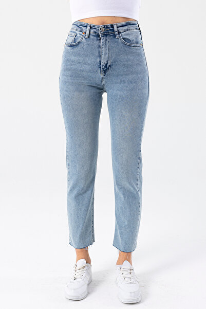 GİYSA Women's Regular Waist Mom Fit Jean Ice Blue - 2602