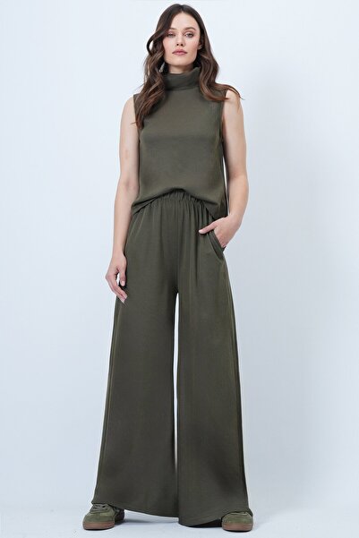 VAGGON Turtleneck Sleeveless Blouse and Wide Leg Pants Set