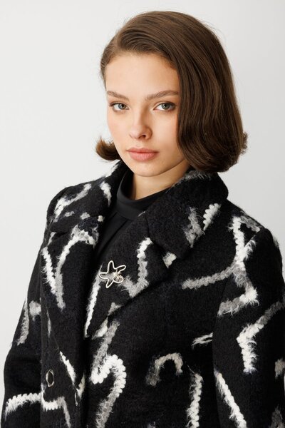 Ekol Patterned Coat with Brooch on the Collar