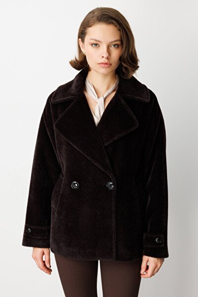 Ekol Plush Coat with Epaulettes