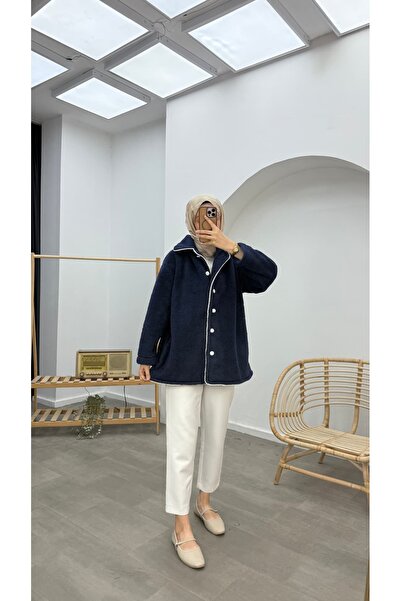 Minharir Pearl Detailed Stamp Coat