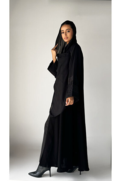 AYA - MW1745 - Black abaya with black embroidered sleeves