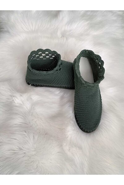 Magicraft2025 Hand crocheted boots in shades of khaki