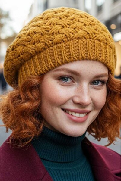 Trenderrs Women's Knitwear Knitted Painter Beret