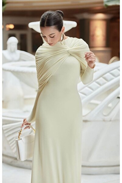 Mannar Desgin light lemon dress