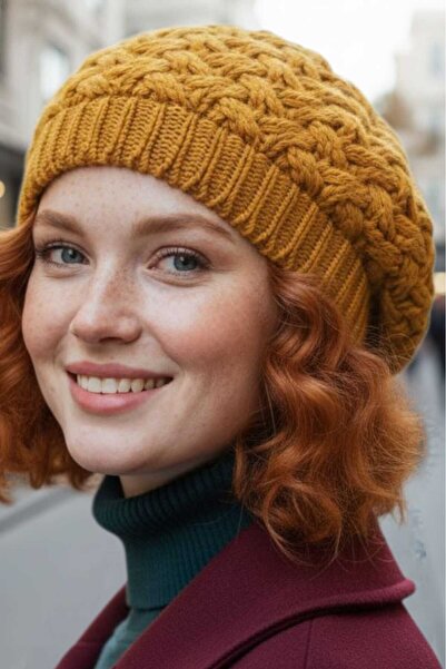 Trenderrs Women's Knitwear Knitted Painter Beret