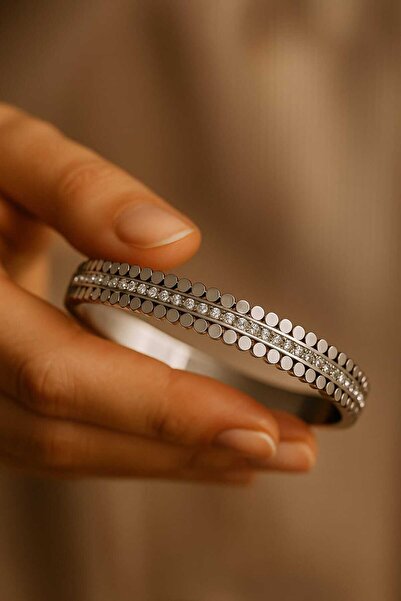 bahia butik aksesuar سوار فضي فاخر بصفين من الأحجار الكريمة