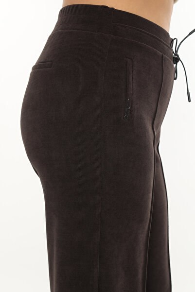 EXİTLİNE Women's Winter Stone Pipe Leg Brown Velvet Trousers with Bee Accessories