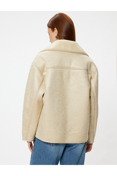 Koton Bikerjacke aus Kunstleder, zweireihiger Kragen, Kunstpelztaschen