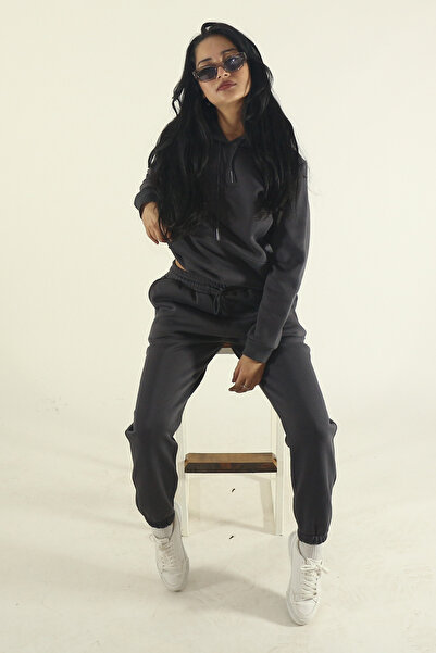 EydaMoon Women's Smoked Winter Cotton Puff Fabric Side Pocket Hooded Jogger Tracksuit Set