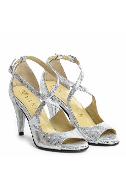 Vanilla Days Sandale argintii cu toc jos și imprimeu de reptile, cu barete su...