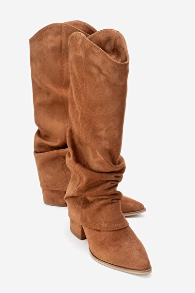 LuviShoes Elaris Tan Suede Bellows Women's Thick Heeled Boots