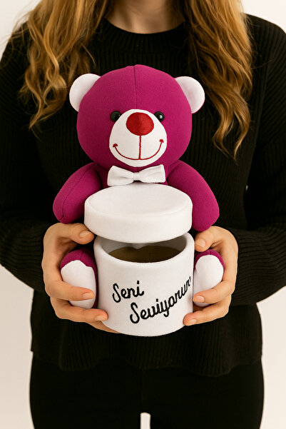 Bymiel صندوق هدايا دمية الدب القطيفة باللون الأرجواني مع عبارة 'أحبك'