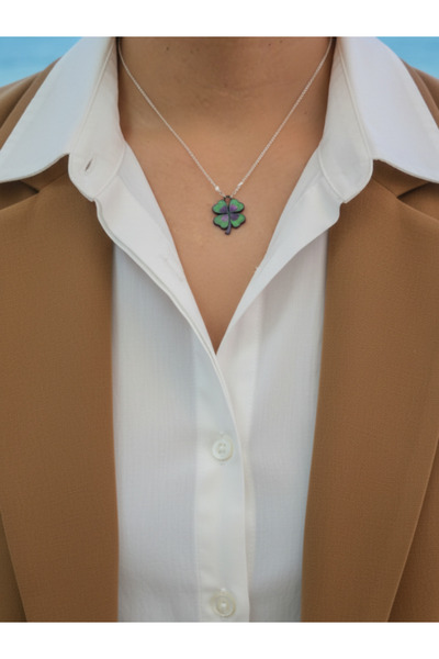 Leerybee Women's Elegant Clover Necklace Lucky Gift Jewelry