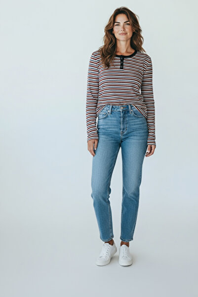 BİLGENS BUTİK Women's 85% Cotton Corded Fabric Button Detailed Winter Blouse