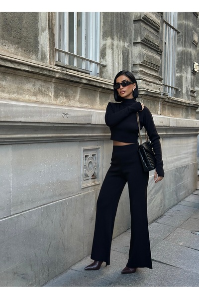 MEECY Half Turtleneck Finger-Through Bottom-Top Knitwear Set