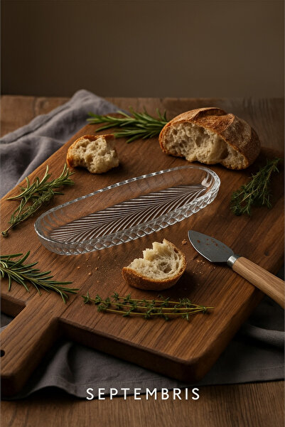 septembris Sunum Tabağı Cam Balık Sırtı Baton Sunum Tabağı 28 cm – Kristal Desenli Servis & Kahvaltılık