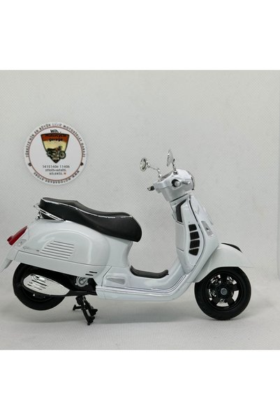 MotoGarage Vespa Gts 300 1:12 Diecast Model – Licensed Metal Replica Motorcycle