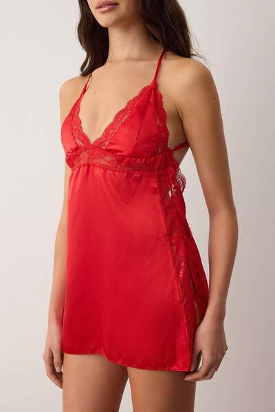 Trendyol Collection Red Satin Lace and Slit Detailed String Strap Woven Babydoll / Fancy Nightgown Thmss25Cy00001