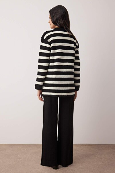 Trendyol Modest Black Regular Openwork Striped Knitwear Hijab Bottom - Top Set Tctaw26Us00070