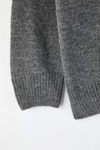 Trendyol Collection Anthracite*001 Relaxed Mock Neck Plain Sweater Tmnaw26Kz00013
