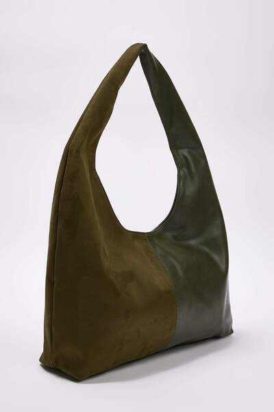 TRENDYOL SHOES Khakifarbene ovale Damen-Midi-Umhängetasche mit Kontrastfarben TAKAW26OC00084