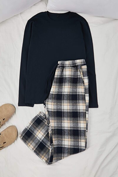 Trendyol Collection Navy Blue Regular Plaid / Checkered Woven Pajama Set Tmnaw26Pt00061