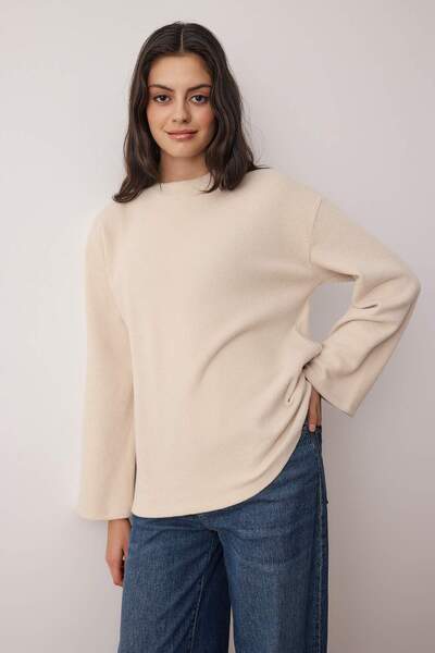 Trendyol Collection Πλεκτή μπλούζα με μαλακή λαιμόκοψη που δεν συμπιέζει, με εμφάνιση πλεκτών προϊόντων από πέτρα TWOAW26BZ00199