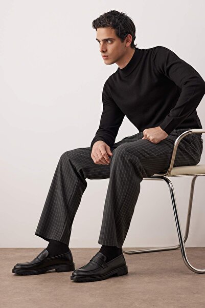 TRENDYOL SHOES Чорні чоловічі туфлі-мокасини з натуральної шкіри TAKAW26LA00004