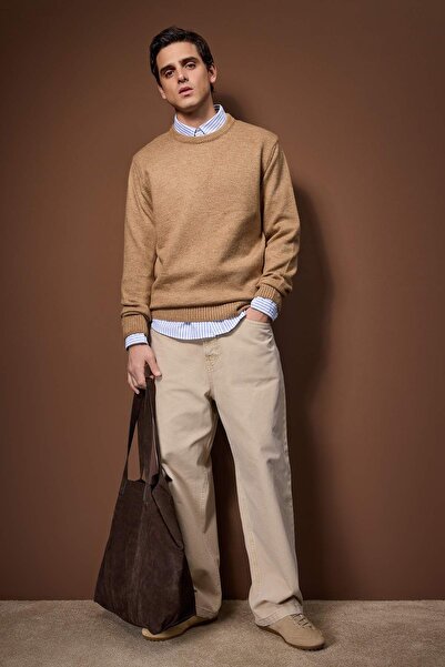 Trendyol Collection Beige Relaxed Crew Neck Sweater Tmnaw26Kz00012
