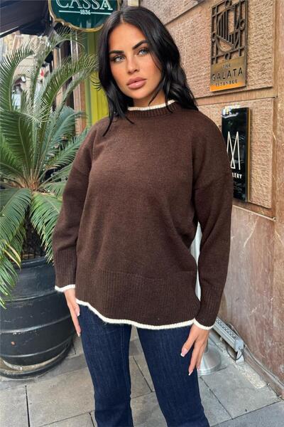 WeShaya Πουλόβερ από μαλακό πλεκτό υλικό με λεπτομέρεια αντίθεσης καφέ