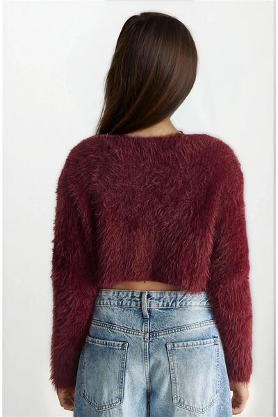 WeShaya Burgundy V-Neck Buttoned Soft Bearded Knitwear Cardigan