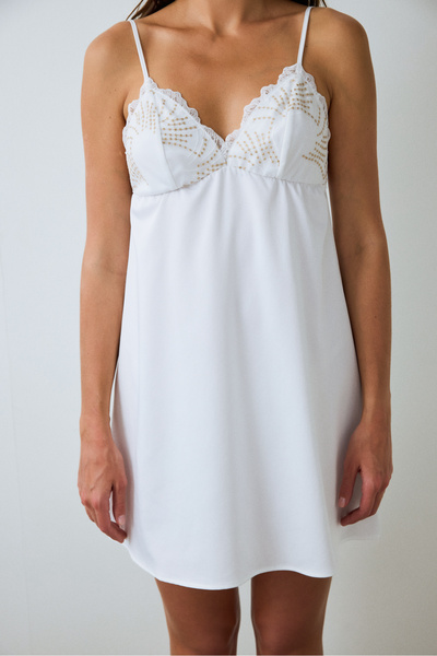 Penti Cămașă de noapte de mireasă din satin cu decolteu în V, albă, fermecătoare