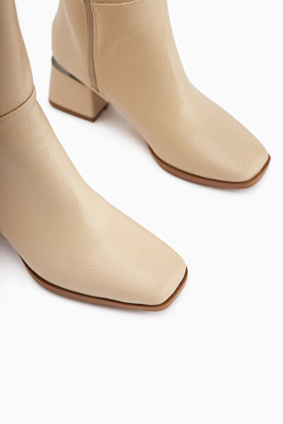 Limoya Γυναικείες μπότες Miami Beige Wrinkled Patent Leather Blunt Toe