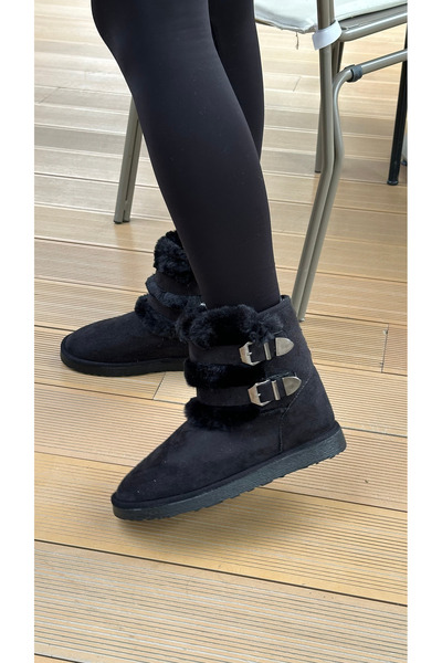 Letafia حذاء إليسيا بتفاصيل مشبك