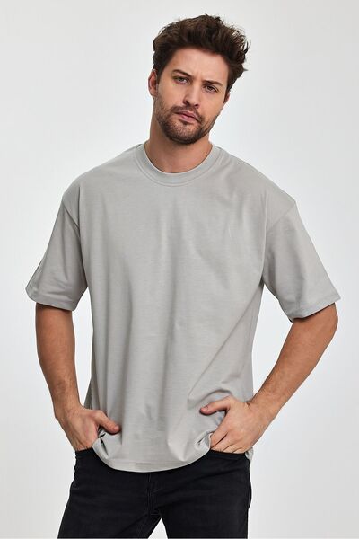 COMBİNE MİCHAİL Men's Oversize Fit Thick Fabric Textured Crew Neck T-shirt