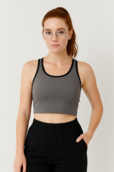 TOMMY LIFE Antrasit Melanj Basic Sıfır Kol Dar Kalıp U Yaka Kadın Crop Top At...