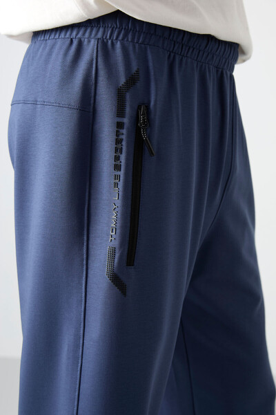 TOMMY LIFE Standard Mold Classic Leg Men's Capri with Petrol Zipper Pocket - 83091