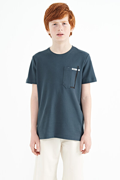 TOMMY LIFE Tricou pentru băiat cu decolteu în formă de O cu buzunar verde păd...