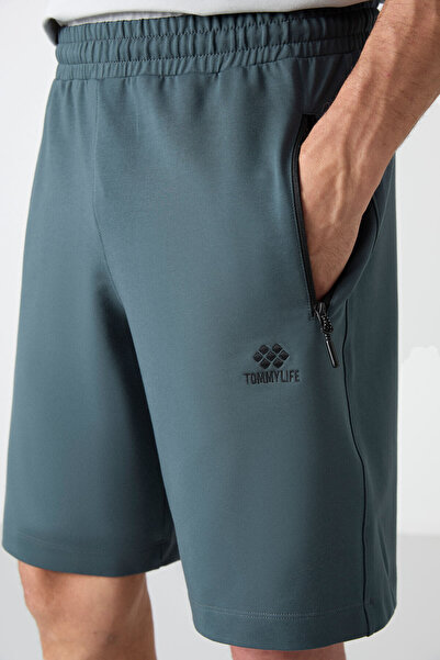 TOMMY LIFE Orman Yeşili Gizli Fermuar Arka Cepli Bağcıklı Standart Kalıp Erkek Şort - 81136