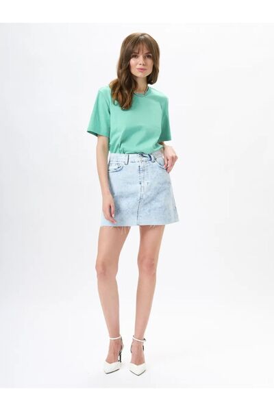 COMBİNE MİCHAİL Women's Oversize Çağla 100% Cotton Crew Neck Basic T-Shirt