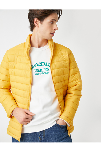 Koton Αδιάβροχο γιακά με βάση μπουφάν Puffer