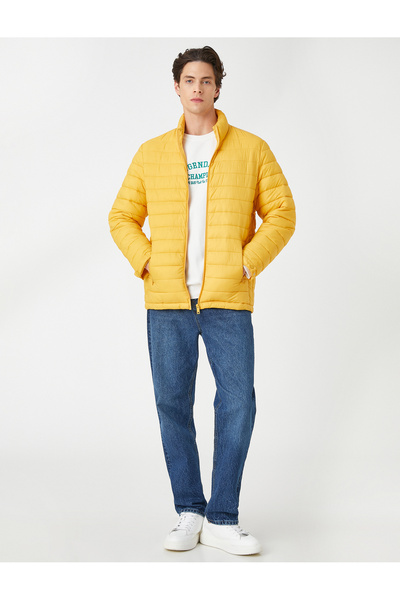 Koton Αδιάβροχο γιακά με βάση μπουφάν Puffer