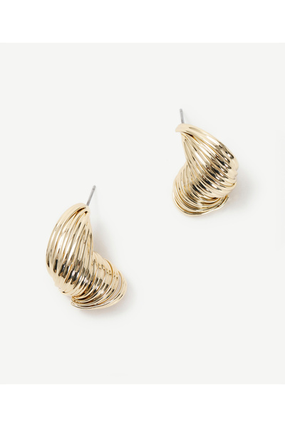 Yargıcı Burgu Detaylı Gold Küpe