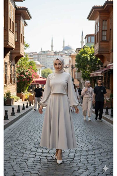 CYM Butik Çiçek Detaylı Tesettür Takım