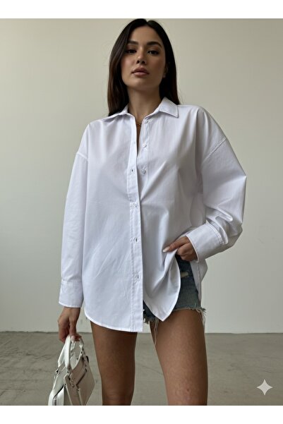 Whıte Aura Low-Cut Shirt